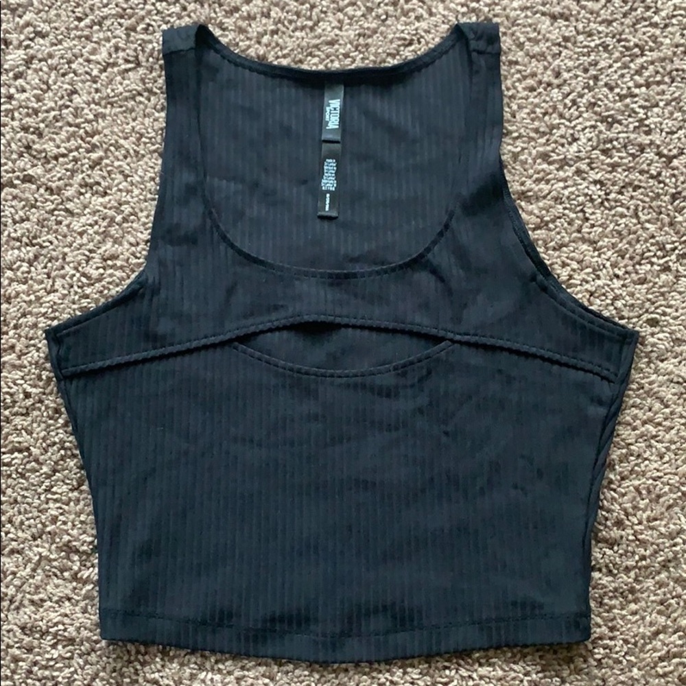 Victoria Sport Crop Tank Black Size Medium